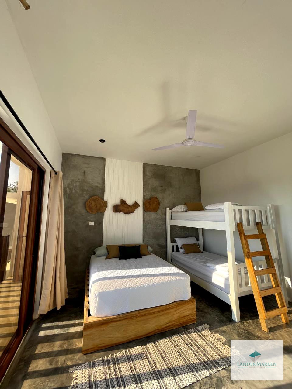 MODERNA CASA EN EL PAREDÓN SIPACATE - AMUEBLADA Y EQUIPADA — Casa vacacional en Venta en El Paredón, Escuintla — foto 9 de 14