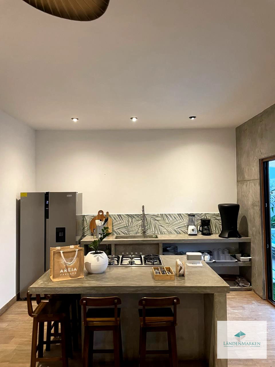 MODERNA CASA EN EL PAREDÓN SIPACATE - AMUEBLADA Y EQUIPADA — Casa vacacional en Venta en El Paredón, Escuintla — foto 10 de 14