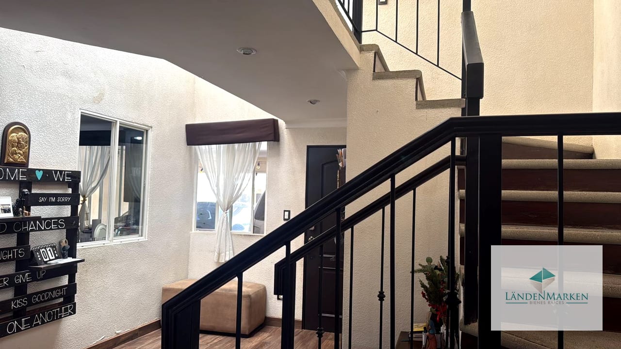 CASA EN MIRADOR 2 DE SAN CRISTOBAL ZONA 8 DE MIXCO — Casa en Venta en Zona 8 Mixco, Guatemala, Ciudad — foto 4 de 6