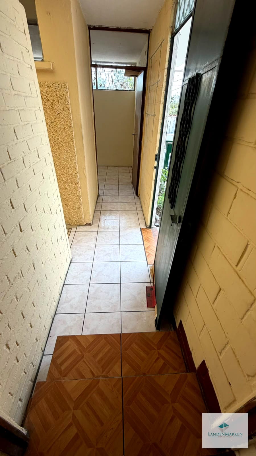 CASA FUERA DE GARITA PARA OFICINAS O VIVIENDA FAMILIAR EN ZONA 7 TIKAL 1 — Casa en Alquiler en Tikal I, Zona 7, Guatemala, Ciudad — foto 3 de 17