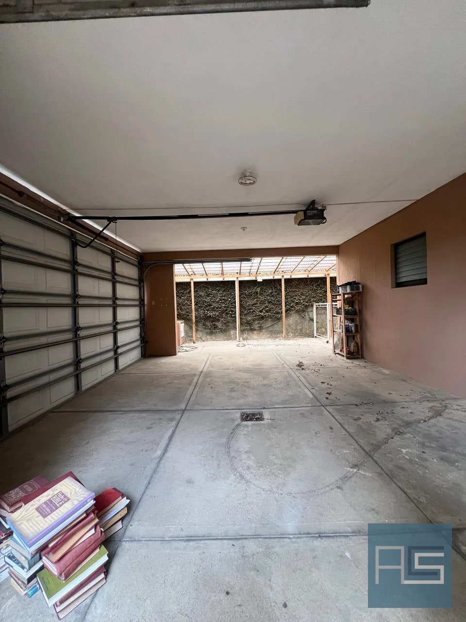 Amplia casa en Venta en Los Manantiales, Carretera a El Salvador — Casa en Venta en San José Pinula, Guatemala, Ciudad — foto 11 de 12