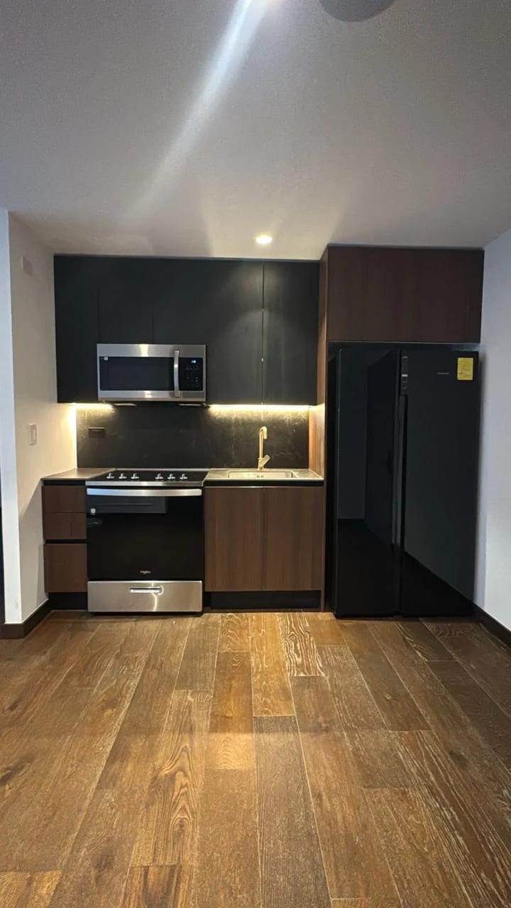 Se renta apartamento nuevo en zona 10 — Apartamento en Alquiler en Zona 10, Guatemala, Ciudad — foto 1 de 16