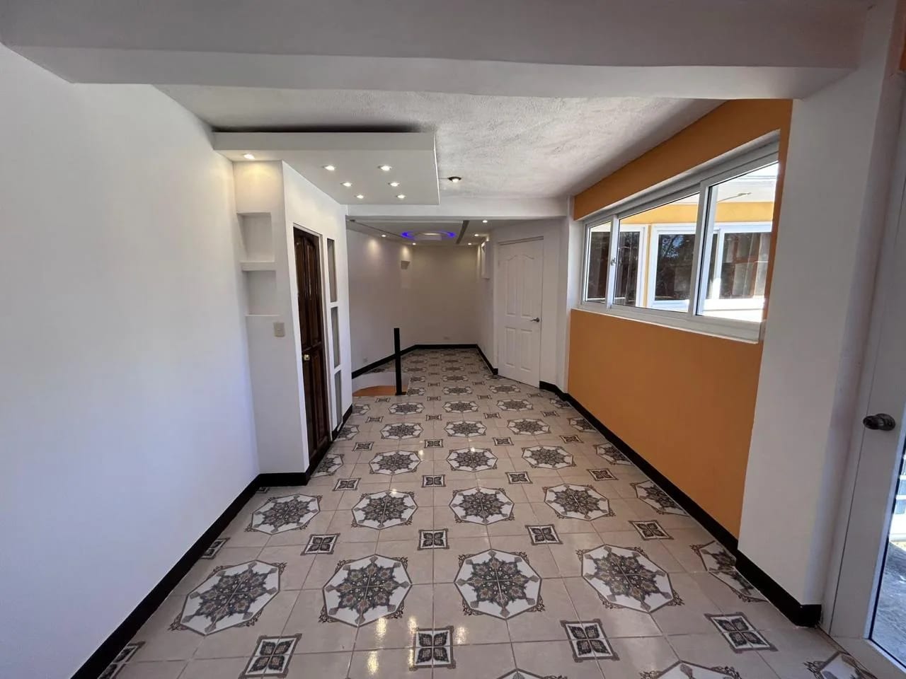 Venta de casa en San Lucas Sacatepequez — Casa en Venta en San Lucas Sacatepéquez, Sacatepéquez — foto 9 de 17