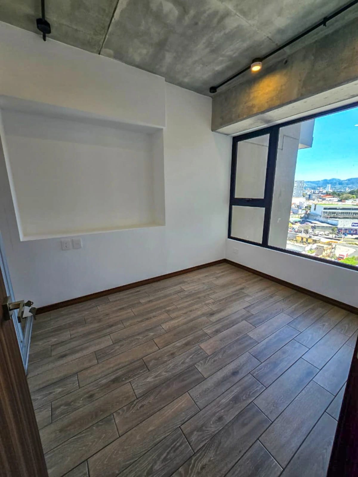 Apartamento Nuevo en Renta – Edificio Inara, Zona 4 — Apartamento en Alquiler en Inara Cuatro Norte, Zona 4, Guatemala, Ciudad — foto 4 de 12