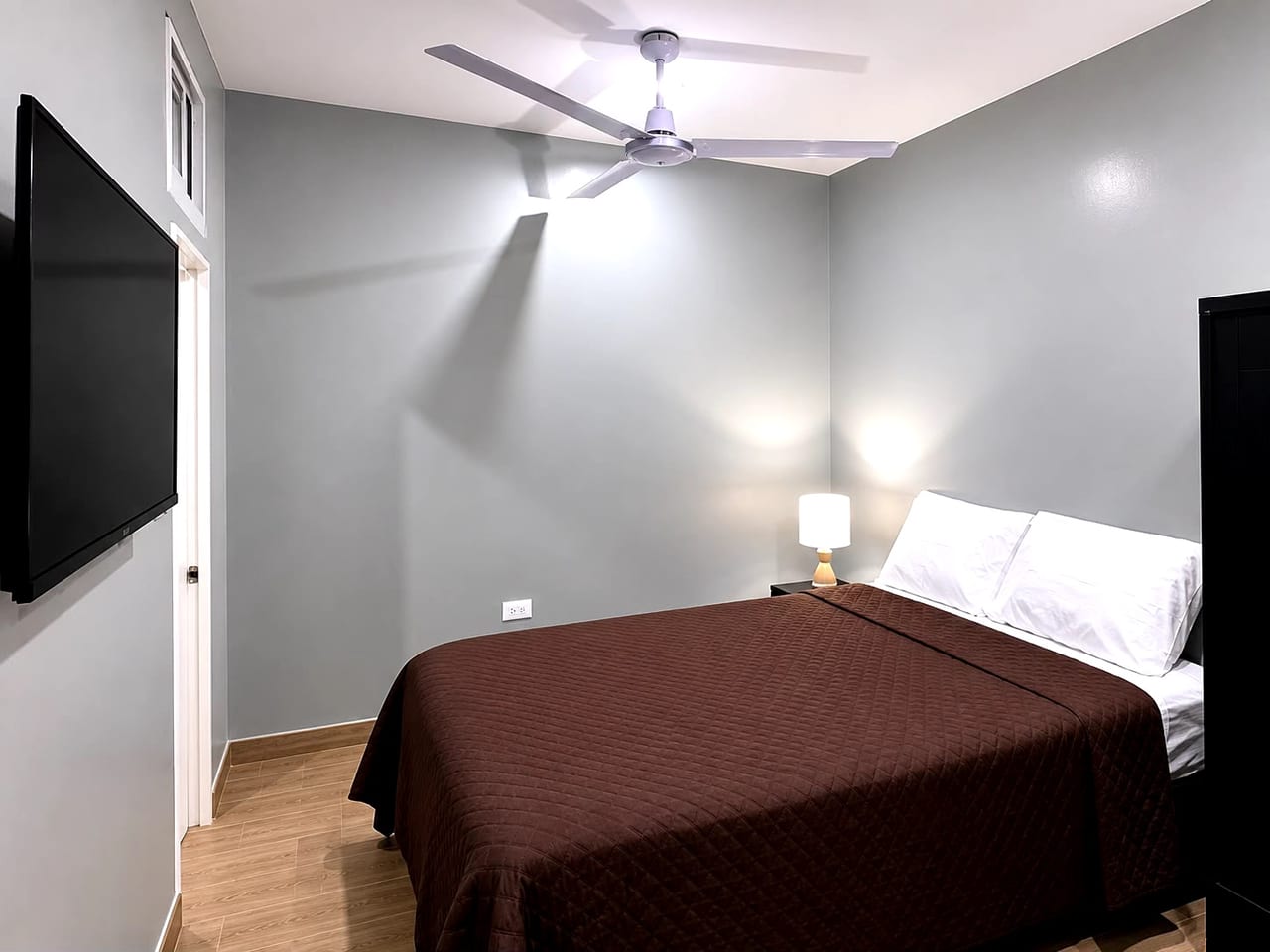 Habitación amueblada en Renta Zona 1 — Apartamento en Alquiler en Zona 1, Guatemala, Ciudad — foto 1 de 2