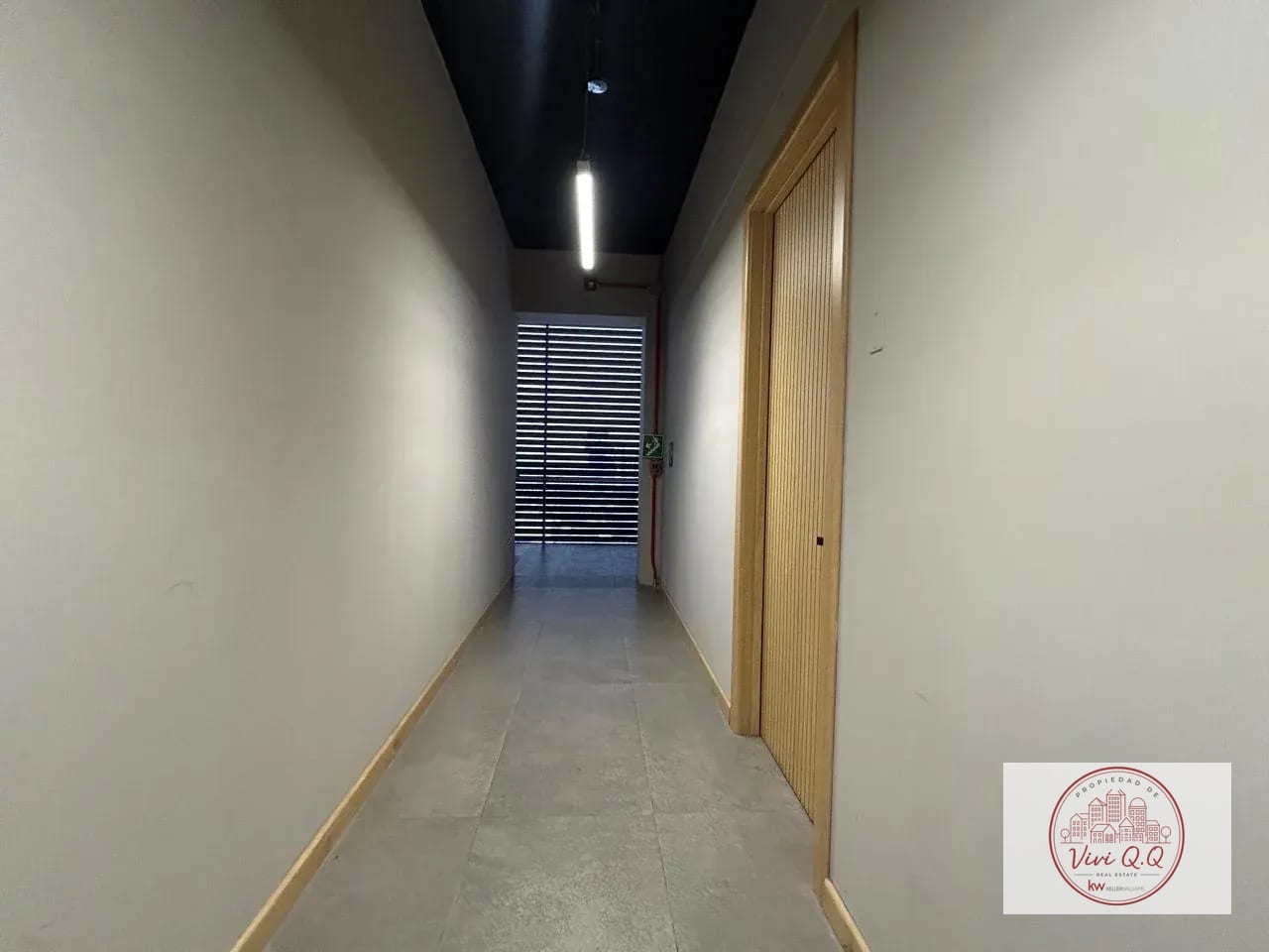 Oficina en Renta Zona 10 — Oficina en Alquiler en Edificio 01010 (Cero Diez Diez), Zona 10, Guatemala, Ciudad — foto 2 de 16