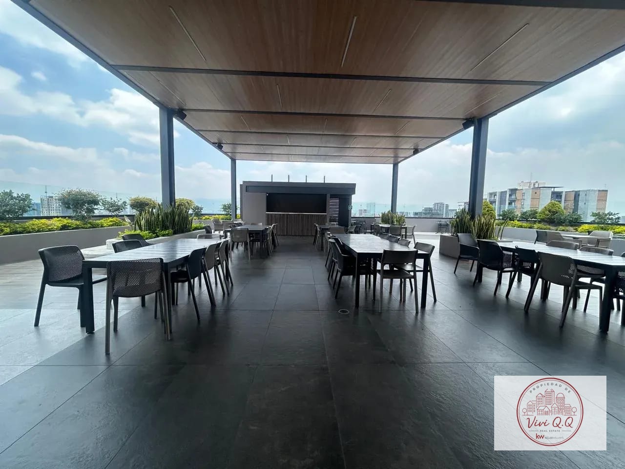 Oficina en Renta Zona 10 — Oficina en Alquiler en Edificio 01010 (Cero Diez Diez), Zona 10, Guatemala, Ciudad — foto 10 de 16