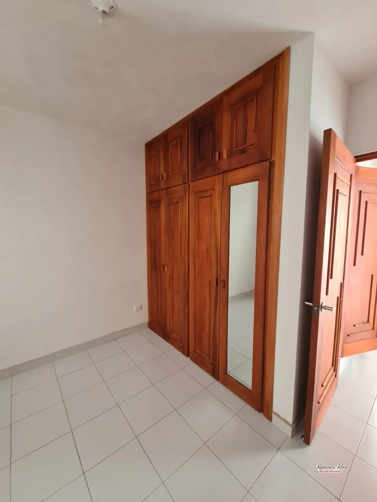 Alquiler Apartamento nuevo — Apartamento en Alquiler en Hacienda Real, Zona 16, Guatemala, Ciudad — foto 5 de 6