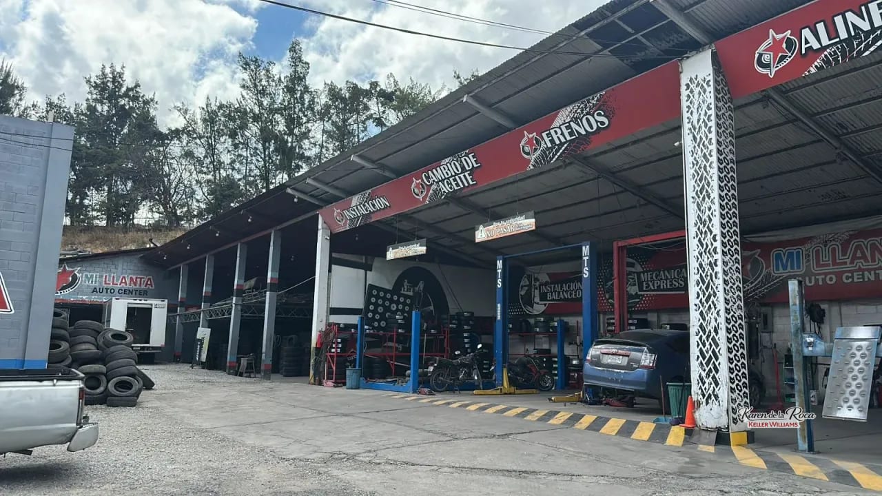 Alquiler Complejo Comercial e Industrial en Renta "Exclusiva" — Bodega / Ofibodega en Alquiler en Club Campestre La Montaña, Zona 6 Mixco, Guatemala, Ciudad — foto 4 de 7