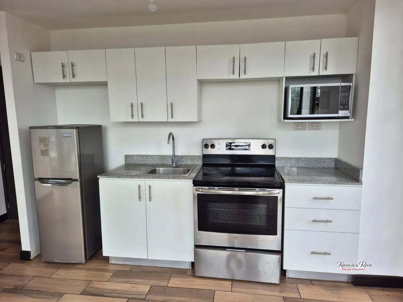 Apartamento Elegante en zona 2 — Apartamento en Alquiler en Statera, Zona 2, Guatemala, Ciudad — foto 2 de 7