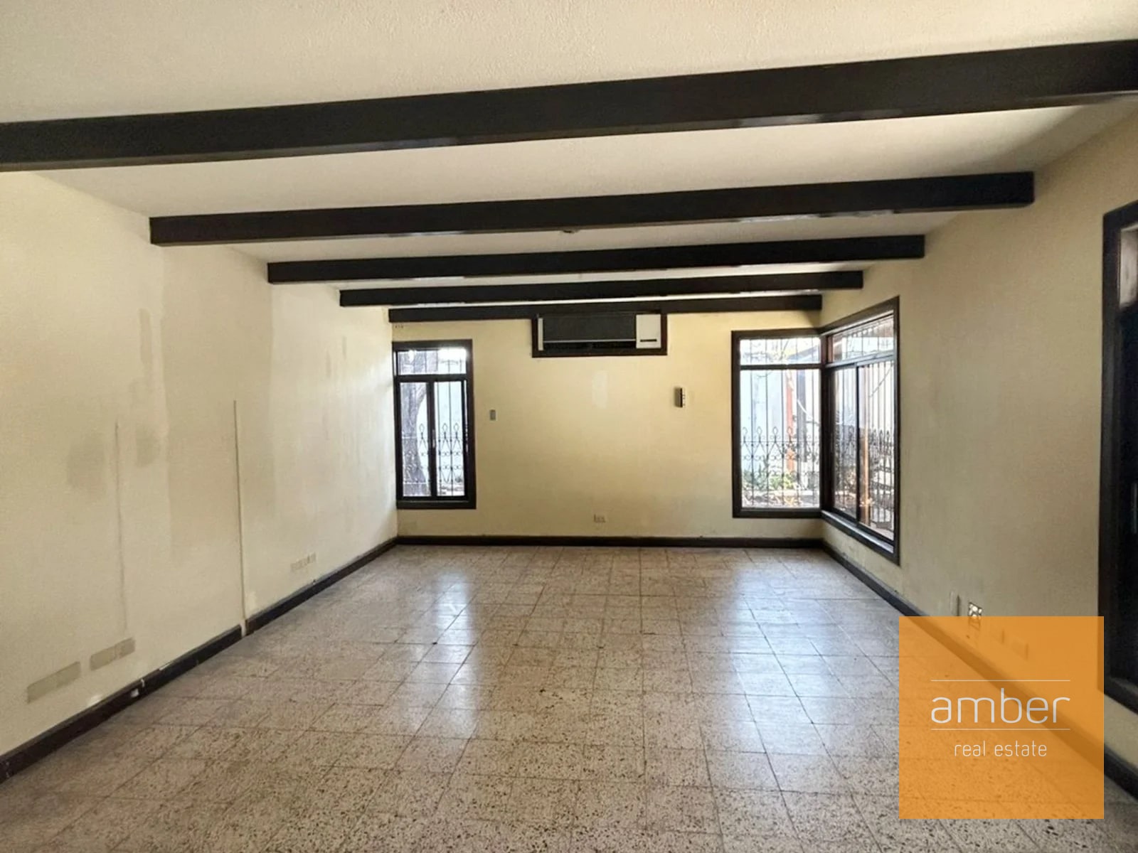 Casa en zona 10 - 8