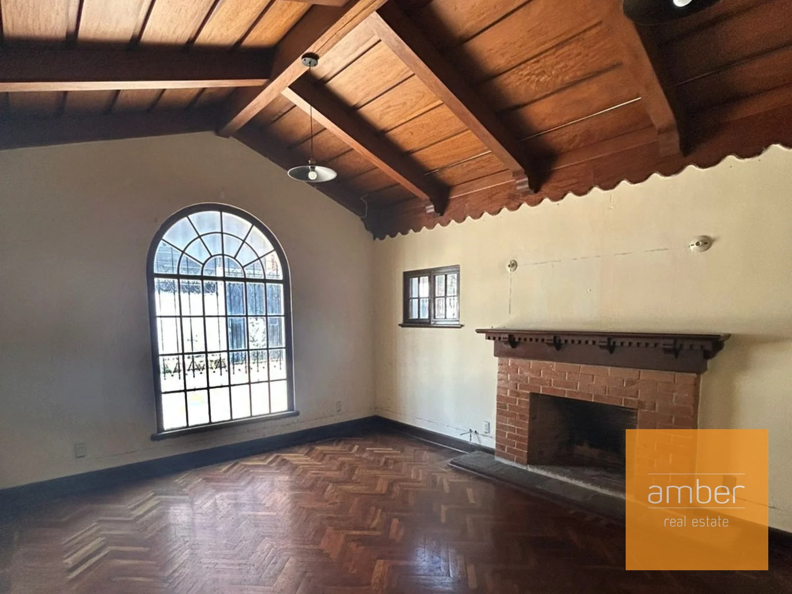 Casa en zona 10 - 2