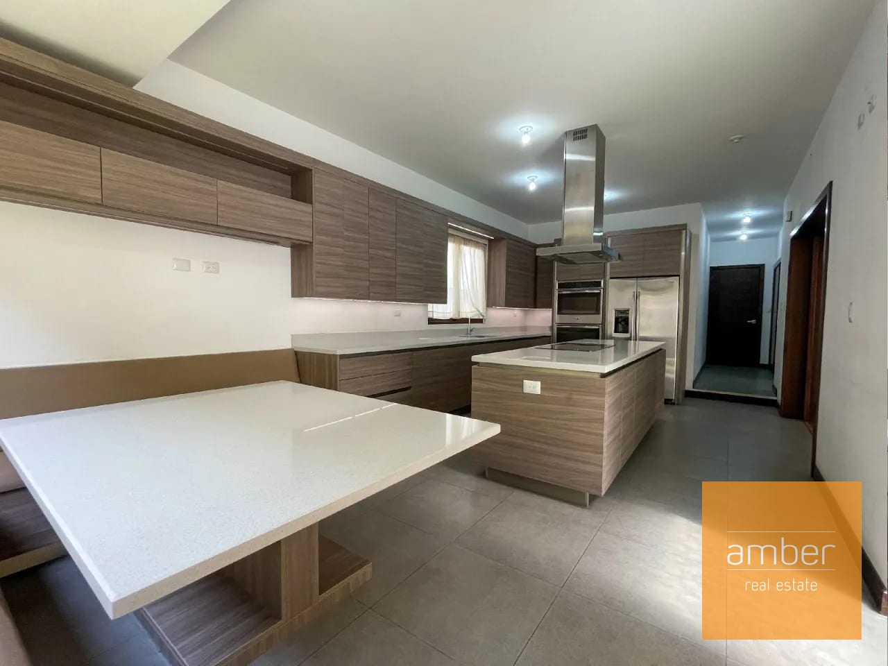 Casa en Lomas de San Isidro, zona 16 (copia) — Casa en Alquiler en Lomas de San Isidro, Zona 16, Guatemala, Ciudad — foto 5 de 11