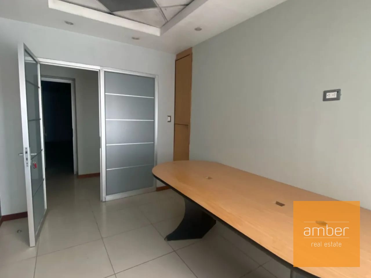 Oficina en Casa Veranda, Zona 10 — Oficina en Alquiler en Zona 10, Guatemala, Ciudad — foto 6 de 9