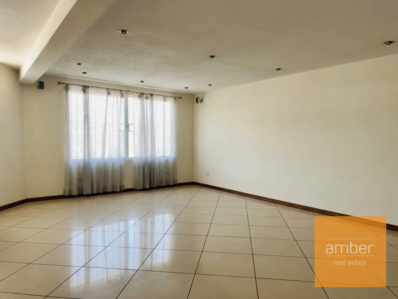 Casa en las Charcas, zona 11 — Casa en Alquiler en Las Charcas, Zona 11, Guatemala, Ciudad — foto 4 de 6