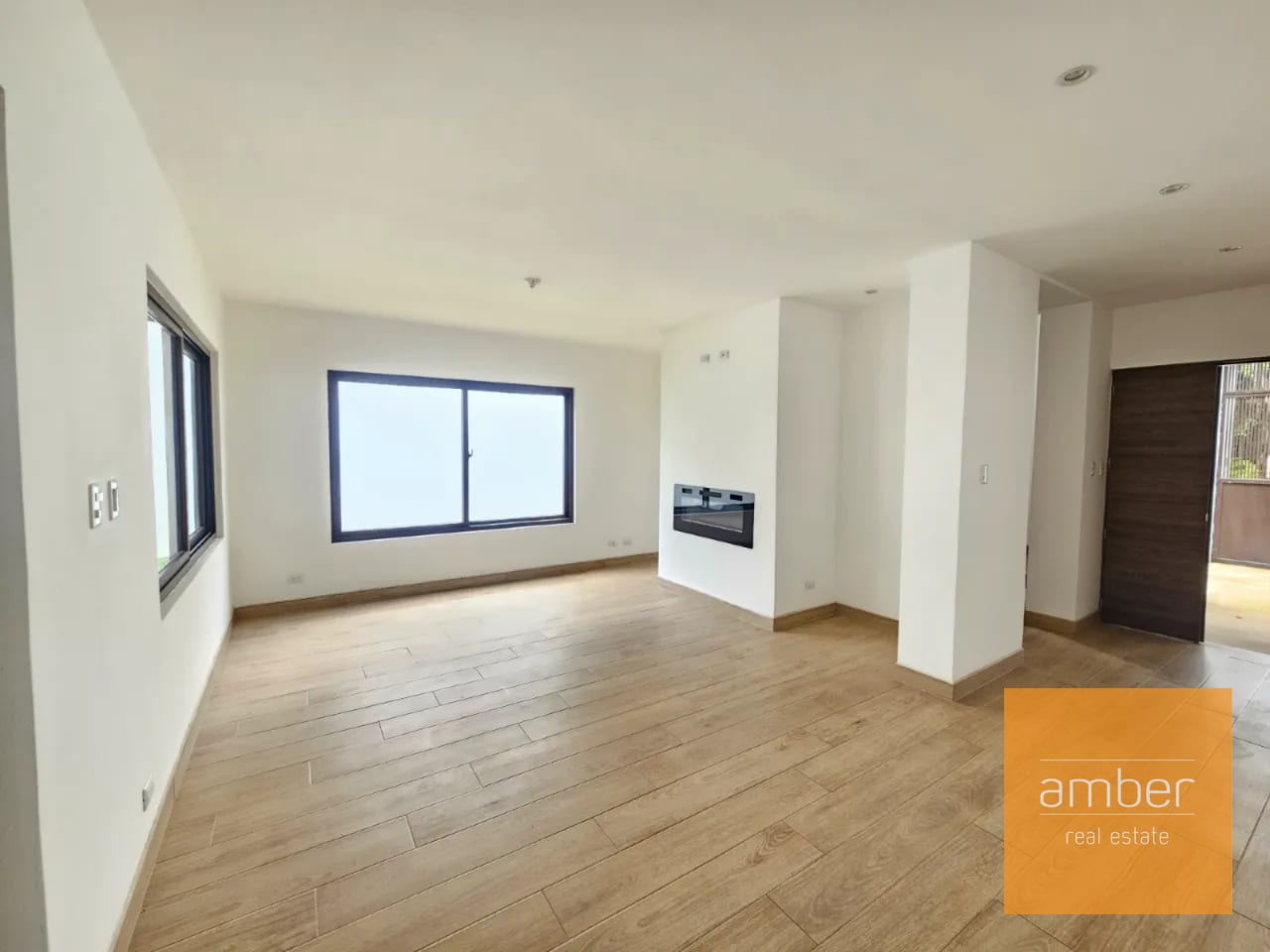 Casa en Arrazola I, Km.17.5 CAES — Casa en Venta en Arrazola I, Carretera a El Salvador, Guatemala, Ciudad — foto 1 de 16