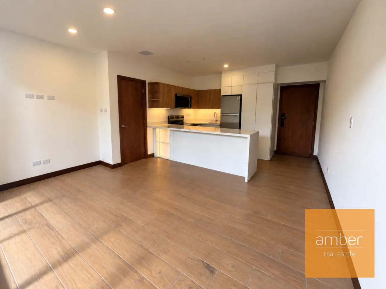Apartamento en Vilabosque 34, zona 16 — Apartamento en Alquiler en Zona 16, Guatemala, Ciudad — foto 2 de 11