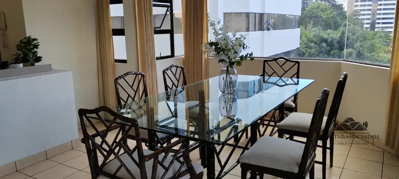 APARTAMENTO EN RENTA ZONA 14 — Apartamento en Alquiler en Zona 14, Guatemala, Ciudad — foto 4 de 5