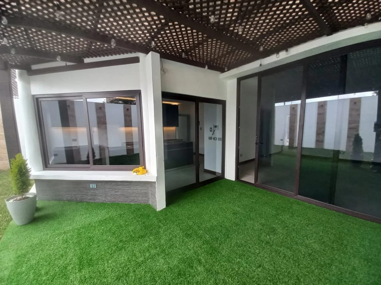 Casa con Apartamento Independiente en Venta, Residencial Los Manantiales, Km 19 Carretera a San José Pinula — Casa en Venta en San José Pinula, Guatemala, Ciudad — foto 14 de 14