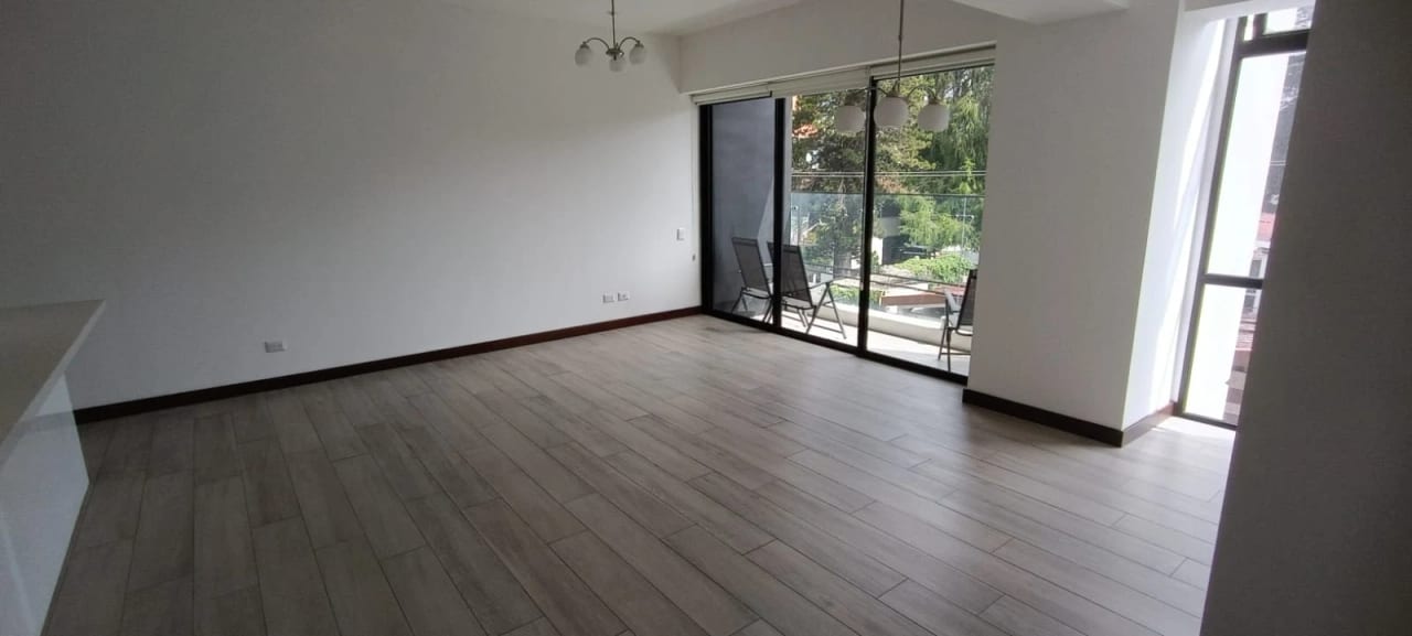 Apartamento en alquiler, Edificio Novus, zona 14 — Apartamento en Alquiler en Novus, Zona 14, Guatemala, Ciudad — foto 4 de 10