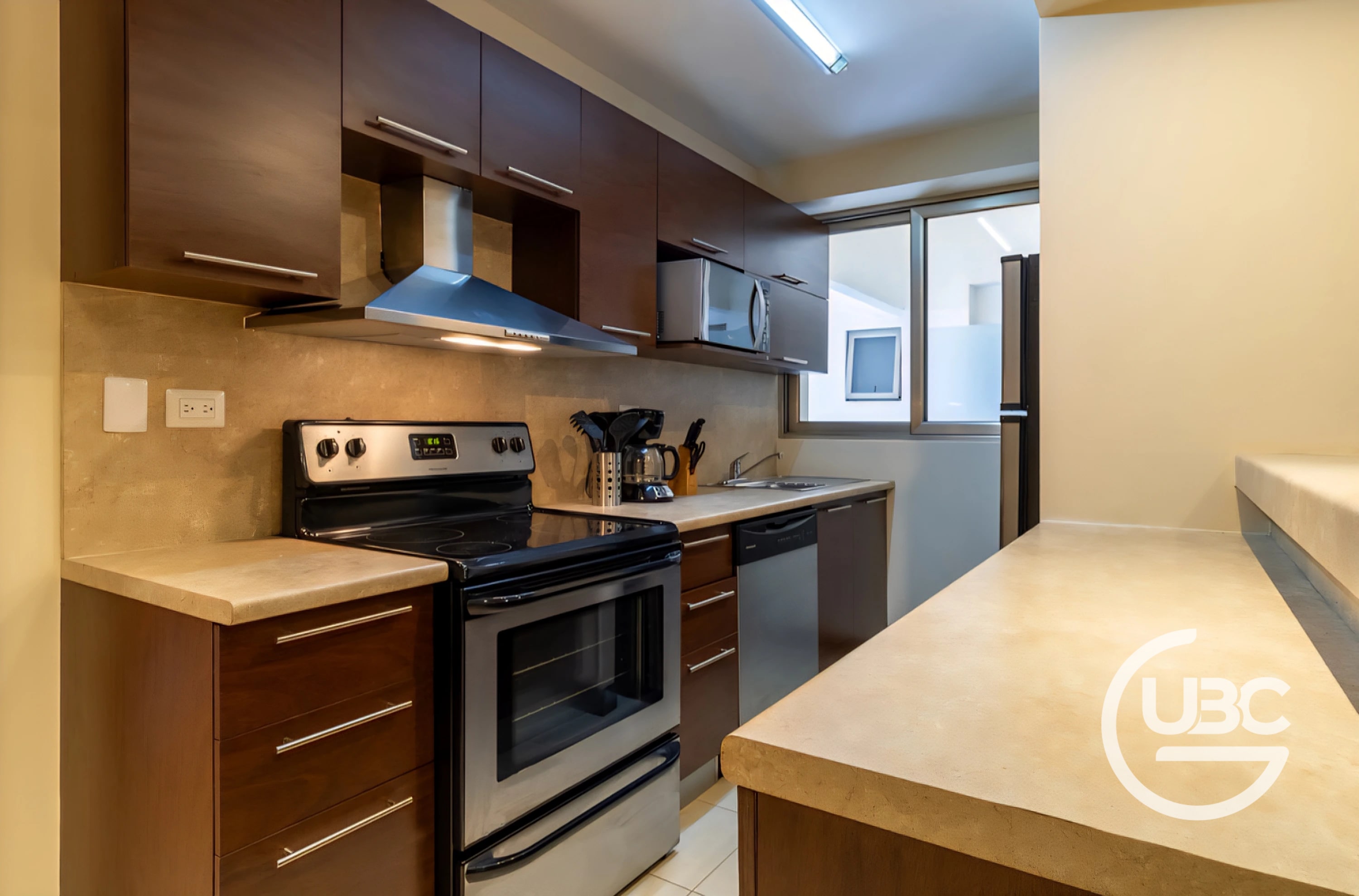 Apartamento amueblado en Zona 14 sobre 5ta. Avenida — Apartamento en Alquiler en Cobella, Zona 14, Guatemala, Ciudad — foto 4 de 7