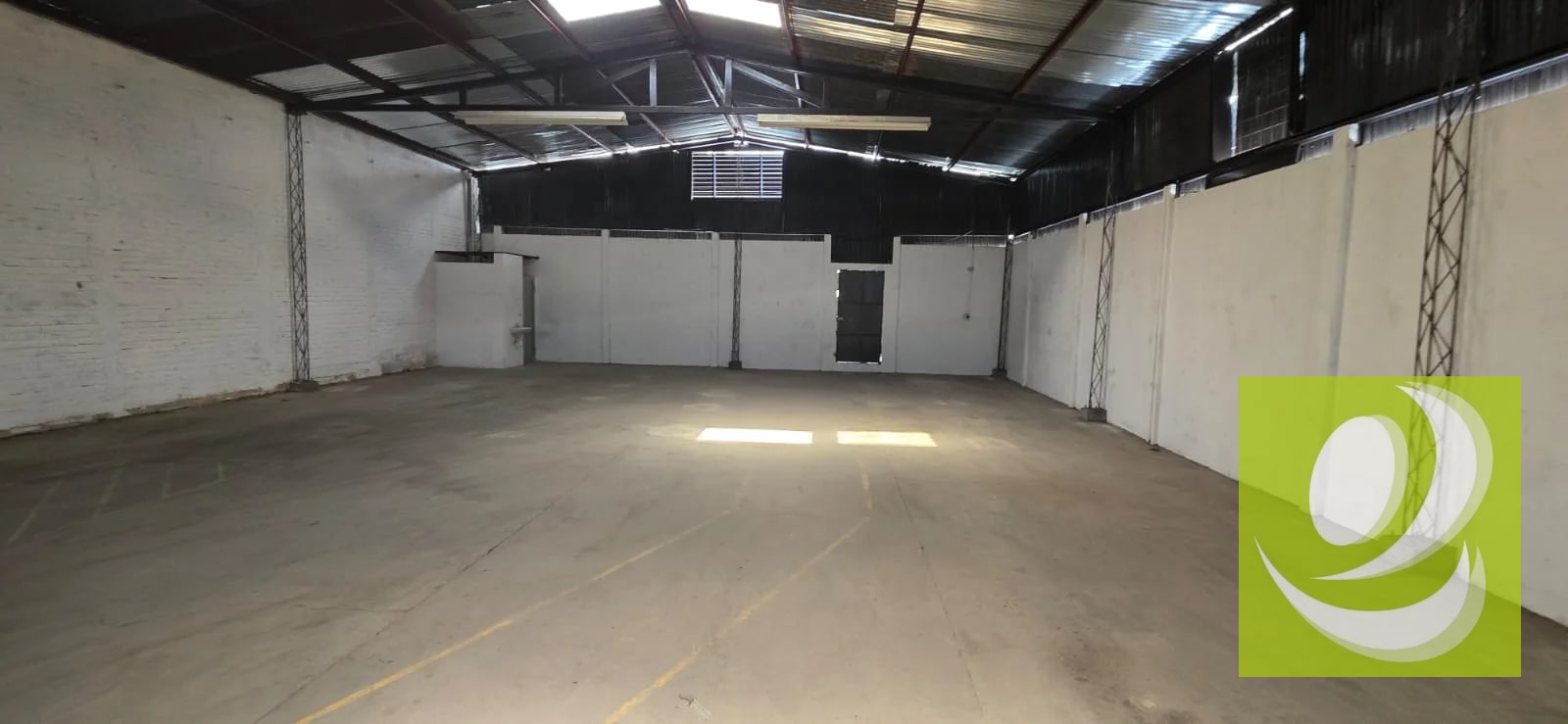 Rento bodega en zona 11 ciudad de 445 m2 - 4