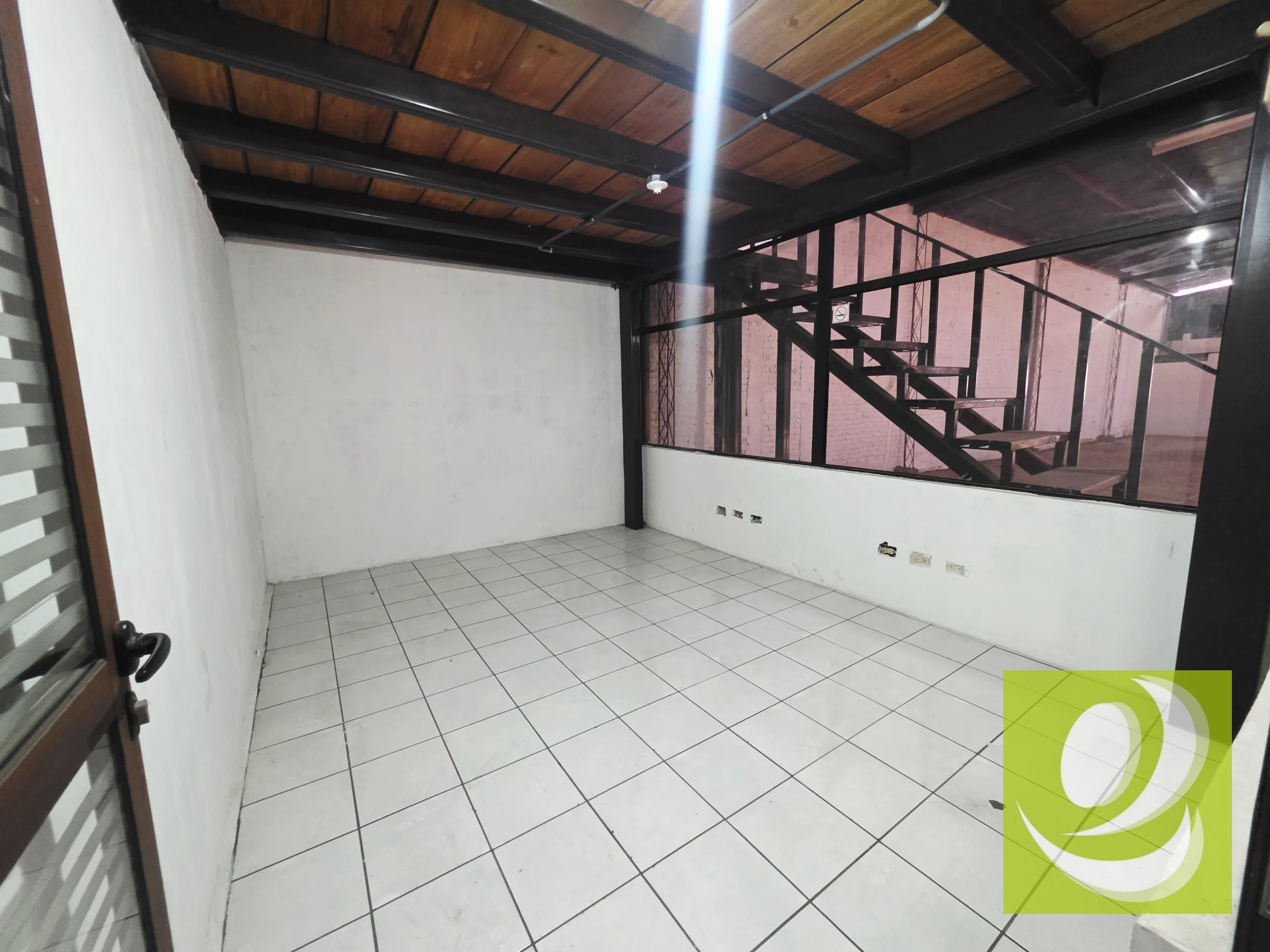 Rento bodega en zona 11 ciudad de 445 m2 - 8