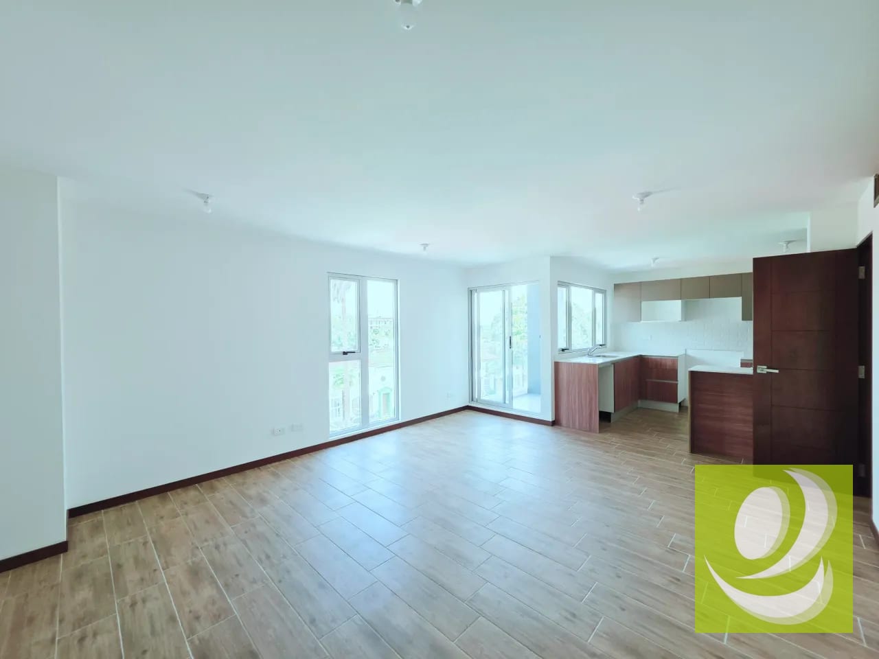 APARTAMENTO PREMIUM EN VENTA, CONDADO NARANJO, Z4 MIXCO — Apartamento en Venta en Zona 4 Mixco, Guatemala, Ciudad — foto 3 de 6