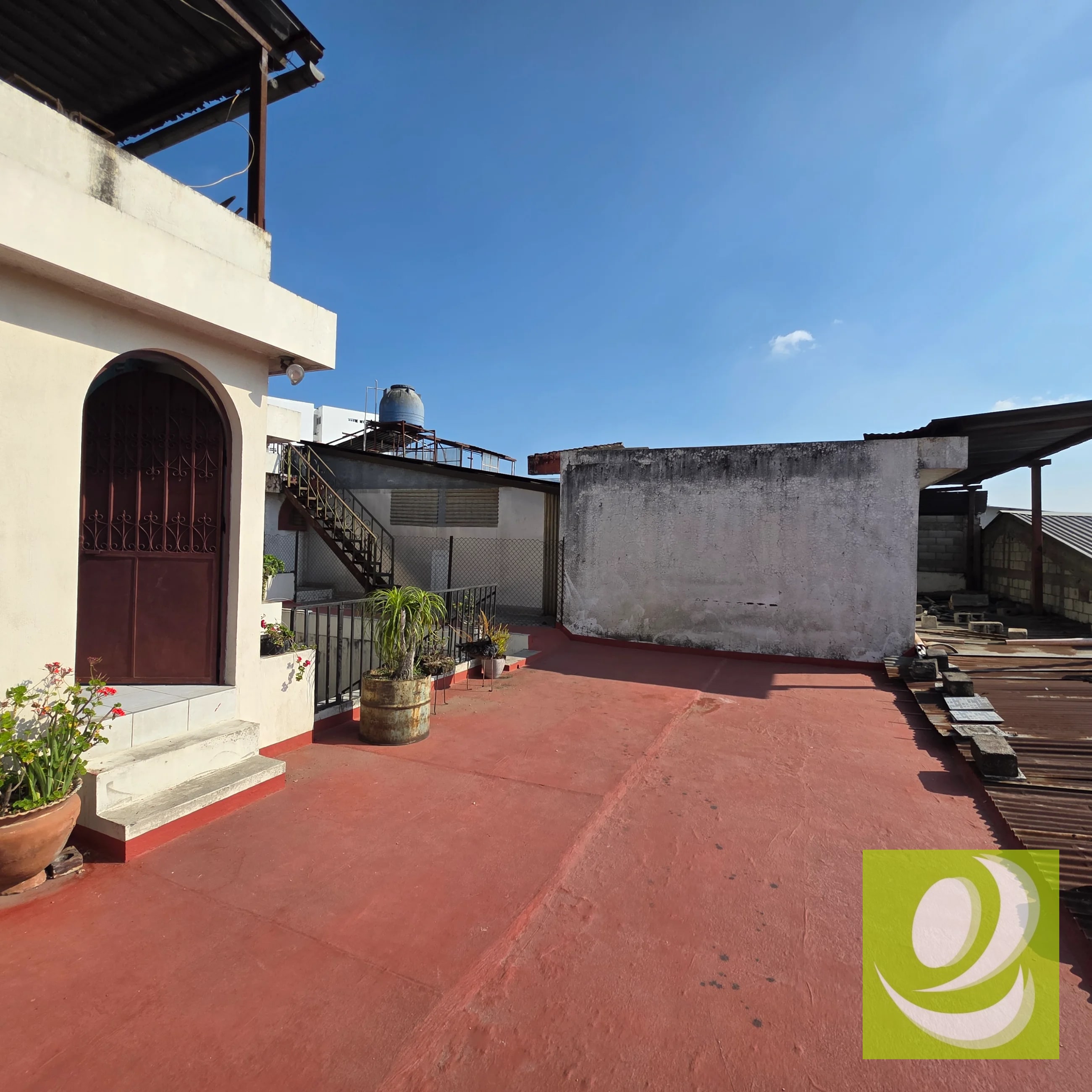 Vendo casa comercial en Valle del Sol Z. 4 de Mixco - 11