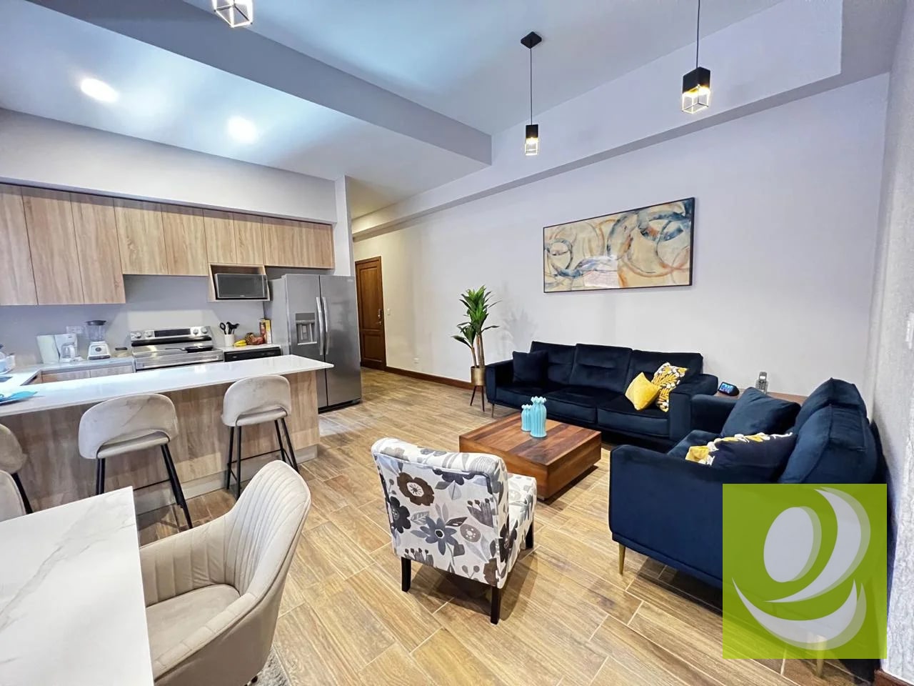 APARTAMENTO PREMIUM EN VENTA ZONA 10 - 3