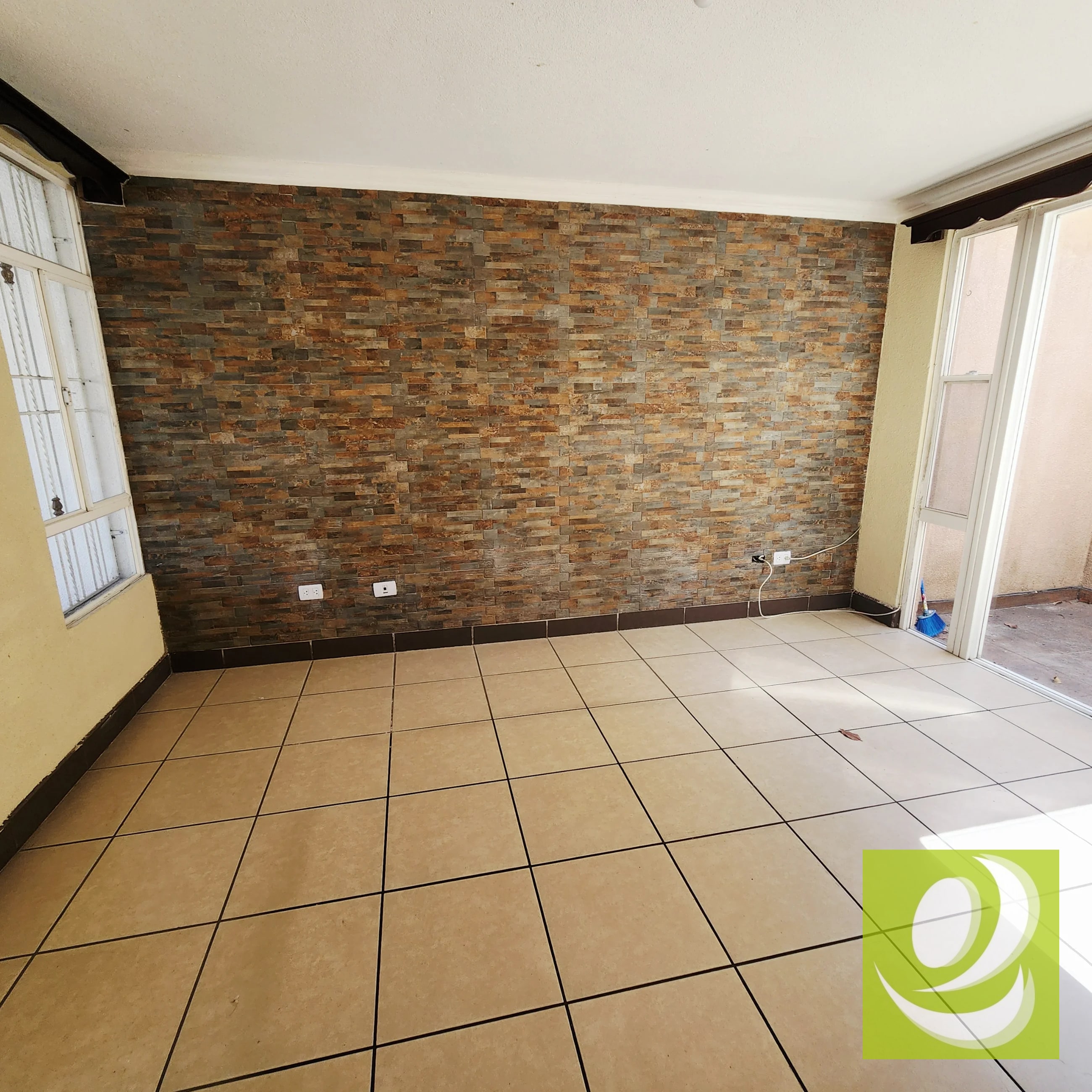 VENDO CASA EN RESIDENCIAL LOS OLIVOS Z. 18 - 4