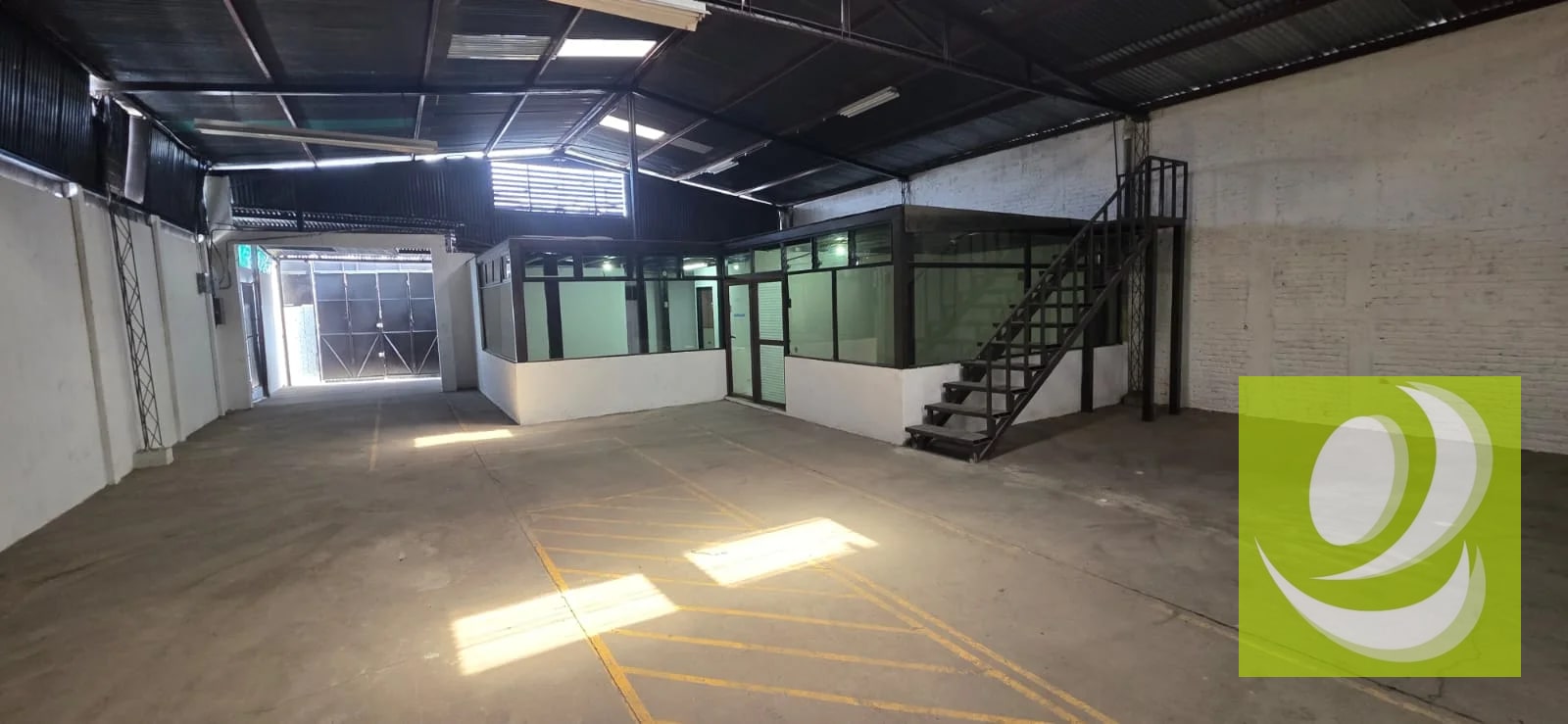 🏢 BODEGA EN RENTA EN ZONA 11 | ACCESO ESTRATÉGICO POR PERIFÉRICO Y AGUILAR BATRES 🚛📦 — Bodega / Ofibodega en Alquiler en Zona 11, Guatemala, Ciudad — foto 5 de 5
