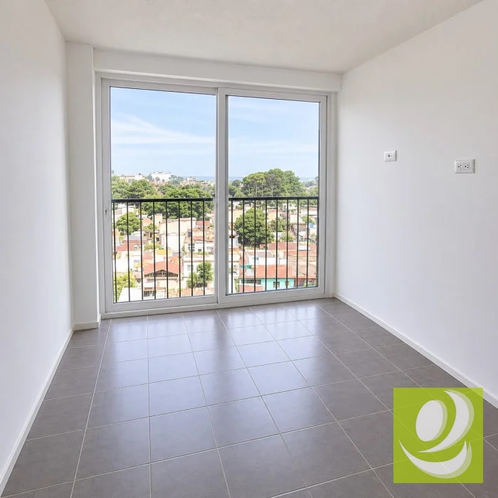 Renta Bodega comercial en ubicación estratégica Calzada Aguilar Batres Zona — Apartamento en Venta en Zona 1 Mixco, Guatemala, Ciudad — foto 3 de 8