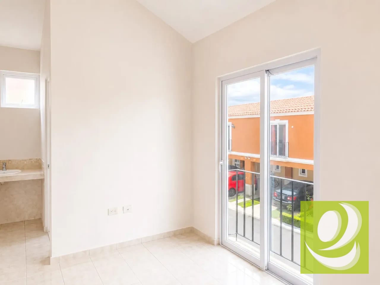 Condado Catalina Vendo Casa — Casa en Venta en Villa Nueva, Guatemala, Ciudad — foto 7 de 8