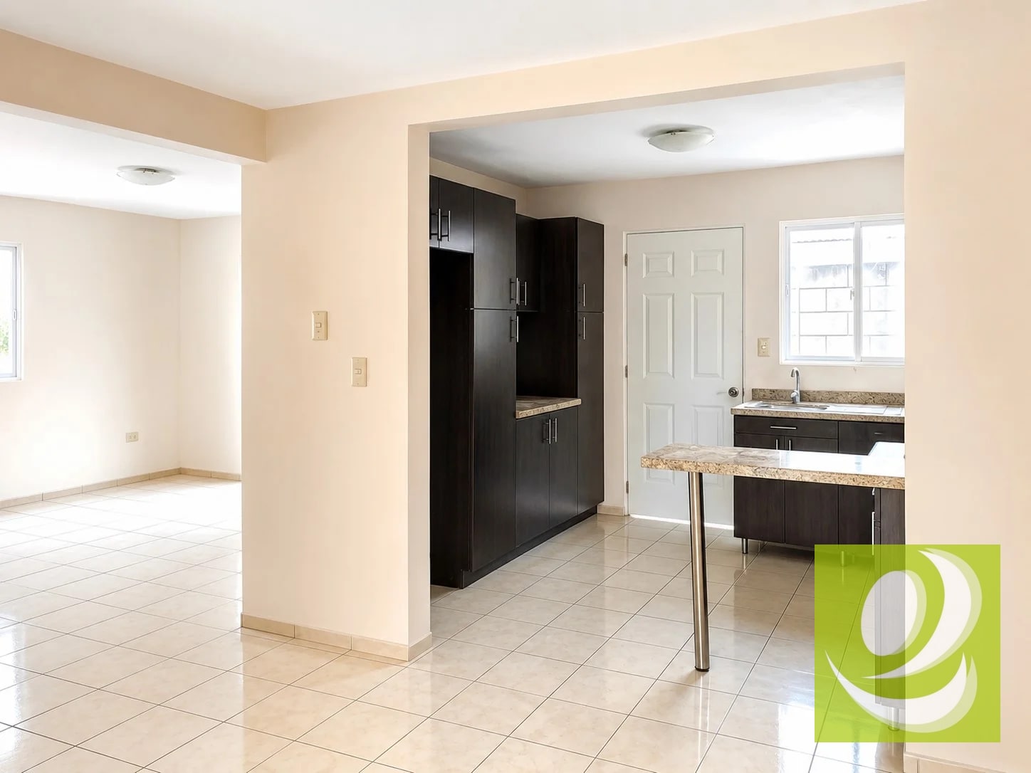 Casa en Venta – Condado Catalina, Villa Nueva Precio: Q1,100,000 Código: PVC-002-04-26 — Casa en Venta en Condado Catalina, Villa Nueva, Guatemala, Ciudad — foto 2 de 10