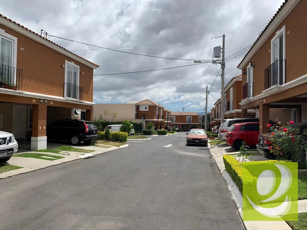 Casa en Venta – Condado Catalina, Villa Nueva Precio: Q1,100,000 Código: PVC-002-04-26 — Casa en Venta en Condado Catalina, Villa Nueva, Guatemala, Ciudad — foto 1 de 10