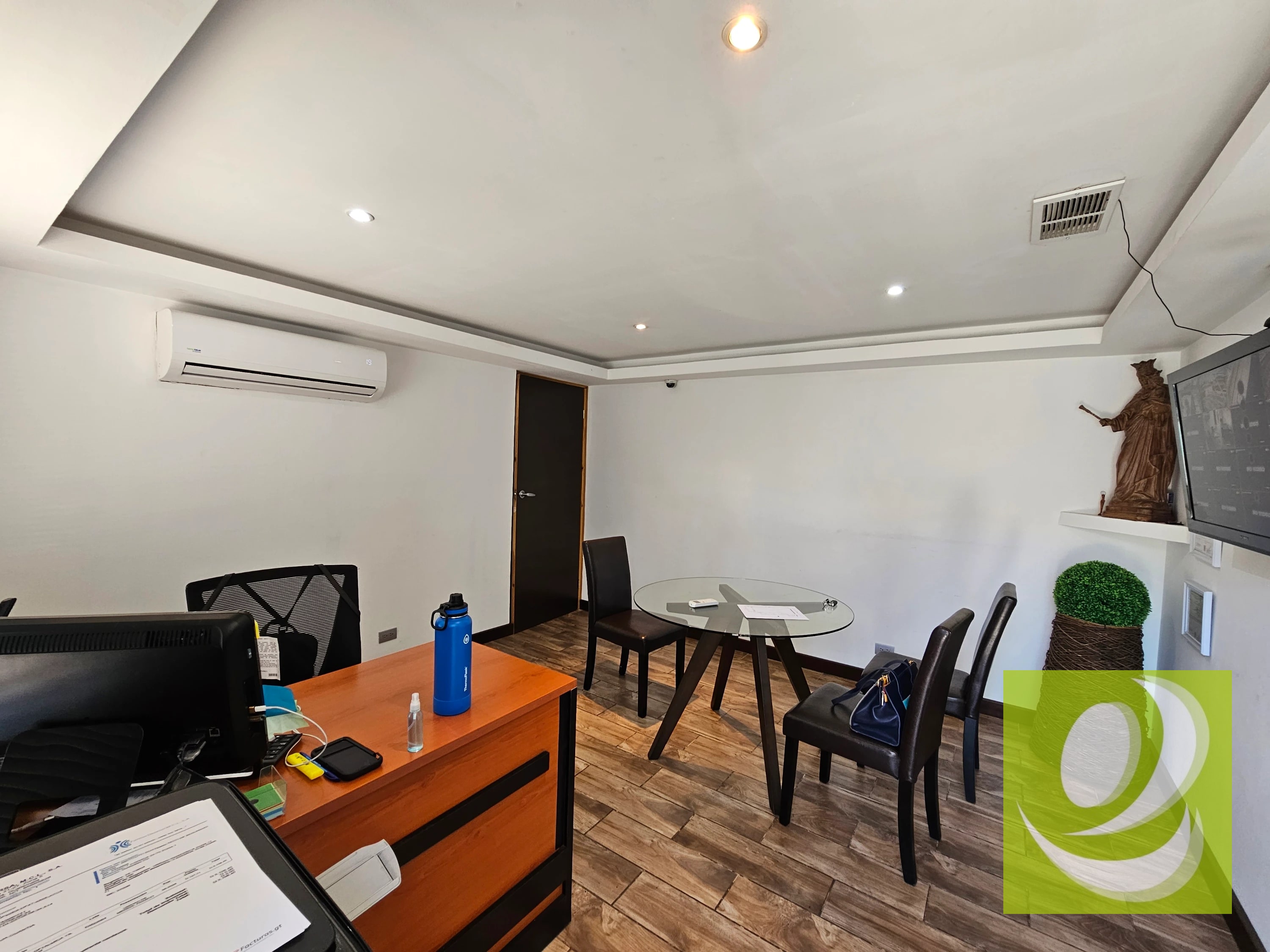 📍 Terreno Comercial con Oficina y bodega pequeña en Renta – Zona 5, Ciudad de Guatemala Precio de renta: USD 5,600 mensuales Código: PAT-006-05-23 — Terreno en Alquiler en Zona 5, Guatemala, Ciudad — foto 12 de 12