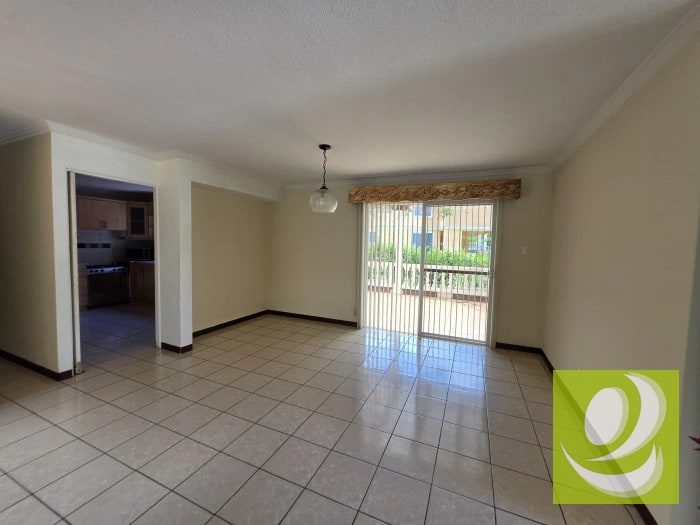 VENDO o RENTO CASA EN CAES EN SAN MARTIN DE ALLENDE — Casa en Venta en Centro Comercial Pradera, Santa Catarina Pinula, Guatemala, Ciudad — foto 10 de 12