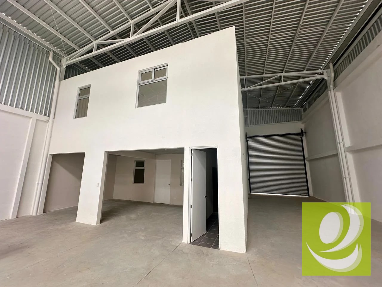 🏢 BODEGA COMERCIAL EN RENTA | CAES – FRAIJANES 🚛✨ — Bodega / Ofibodega en Alquiler en Fraijanes, Carretera a El Salvador, Guatemala, Ciudad — foto 3 de 6