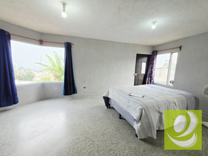 CASA EN VENTA EN PINARES DE SAN CRISTOBAL ZONA 8 MIXCO — Casa en Venta en Pinares de San Cristobal, Zona 8 Mixco, Guatemala, Ciudad — foto 11 de 14