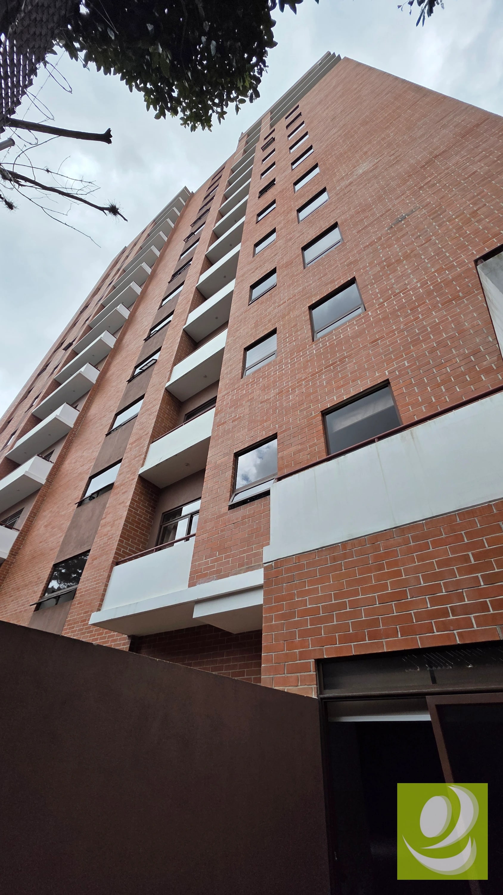 🌟 EXCLUSIVIDAD Y CONFORT EN EL CORAZÓN DE ZONA 10🌟 — Apartamento en Venta en Zona 10, Guatemala, Ciudad — foto 1 de 6
