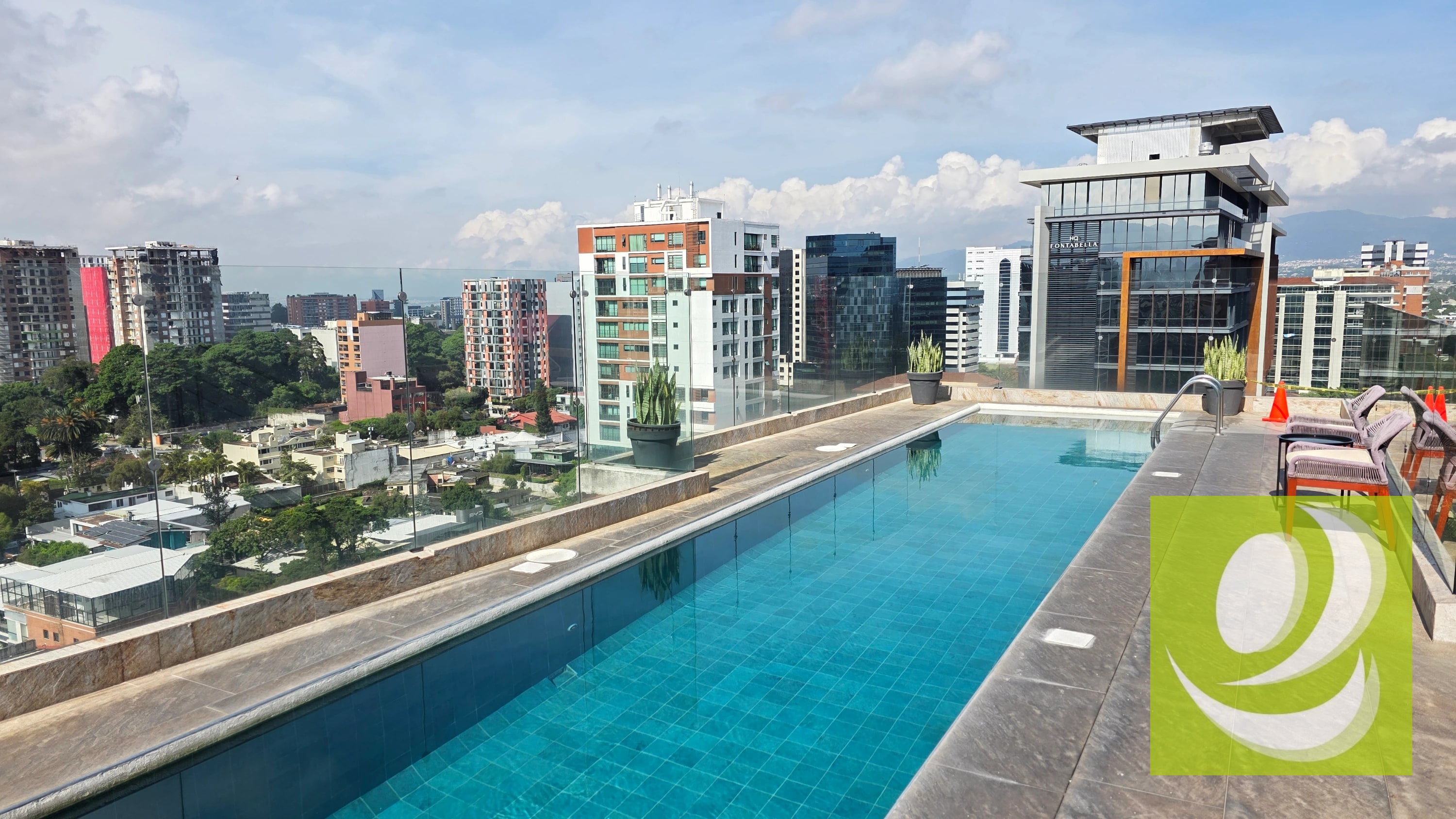 🌟 EXCLUSIVIDAD Y CONFORT EN EL CORAZÓN DE ZONA 10🌟 — Apartamento en Venta en Zona 10, Guatemala, Ciudad — foto 3 de 6