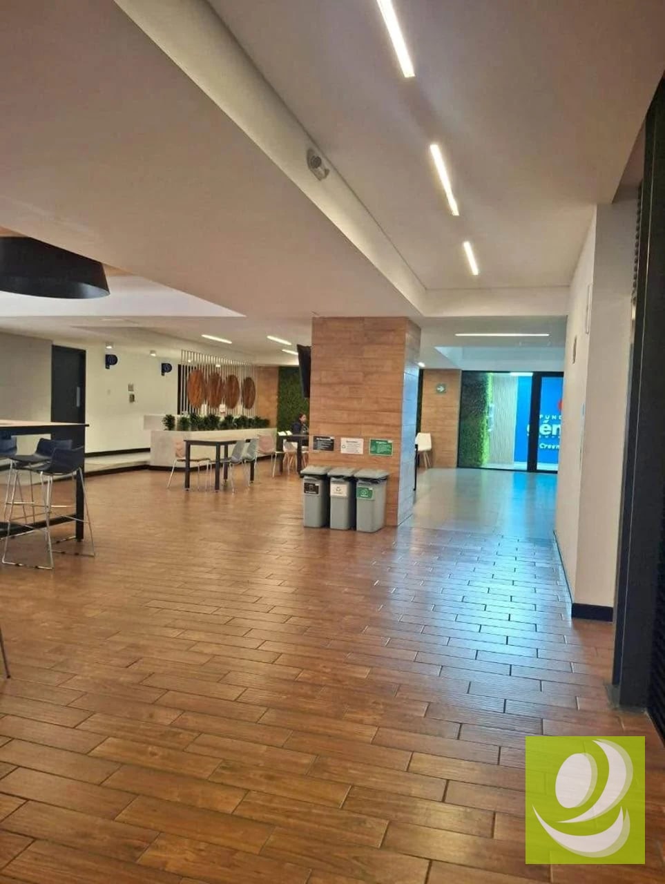 🏢✨ ¡OFICINA NUEVA EN RENTA EN EDIFICIO ASCEND, ZONA 9! ✨🏢 — Oficina en Alquiler en Ascend, Zona 9, Guatemala, Ciudad — foto 3 de 6