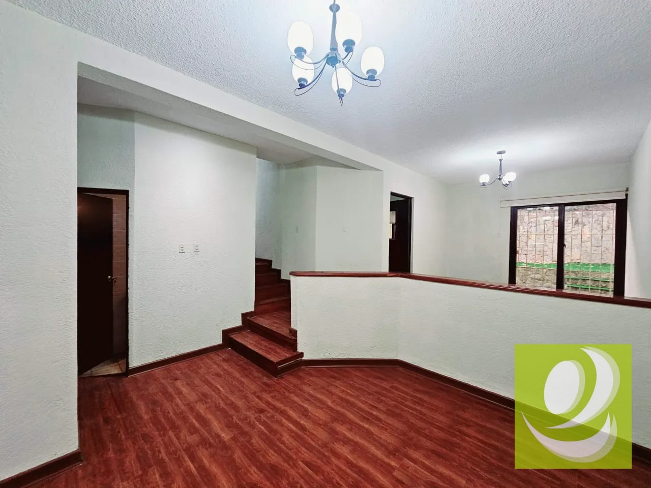 🏡✨ ¡VIVE CON COMODIDAD Y SEGURIDAD EN SAN CRISTÓBAL! ✨🏡 — Casa en Alquiler en Zona 8 Mixco, Guatemala, Ciudad — foto 2 de 6