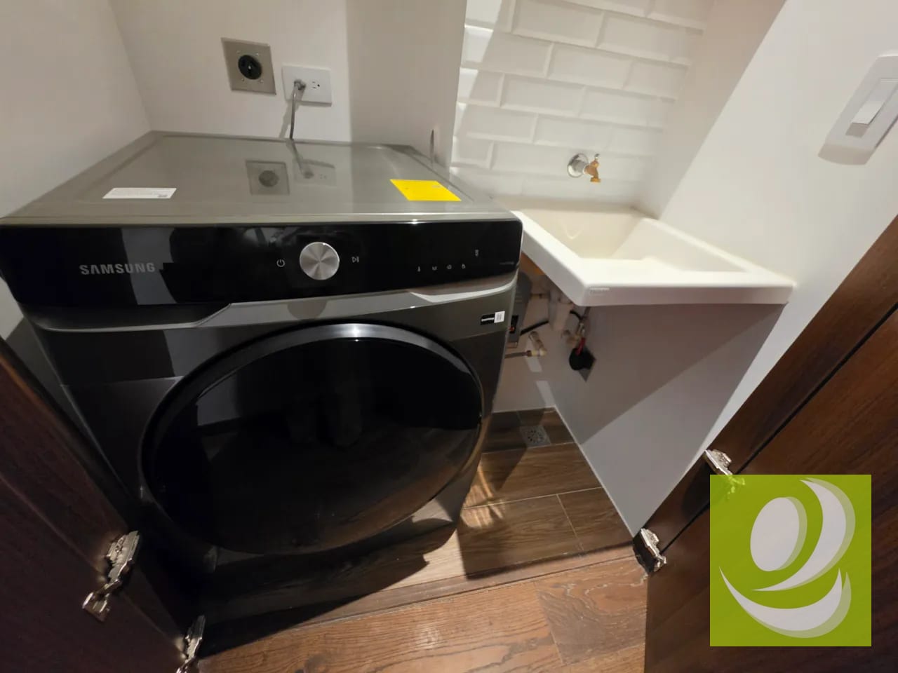 APARTAMENTO EN VENTA/RENTA EN ZONA 10 ATARAH — Apartamento en Venta en Andares Doce, Zona 10, Guatemala, Ciudad — foto 6 de 9