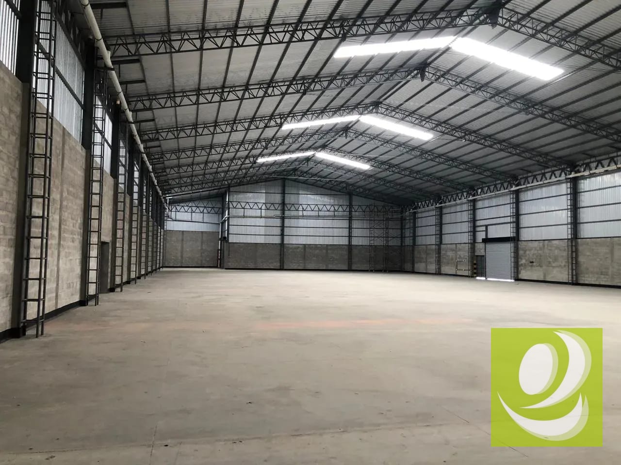 NAVE INDUSTRIAL EN RENTA | CHIMALTENANGO / SAN ANDRES ITZAPA — Bodega / Ofibodega en Alquiler en San Andrés Itzapa, Chimaltenango — foto 5 de 5