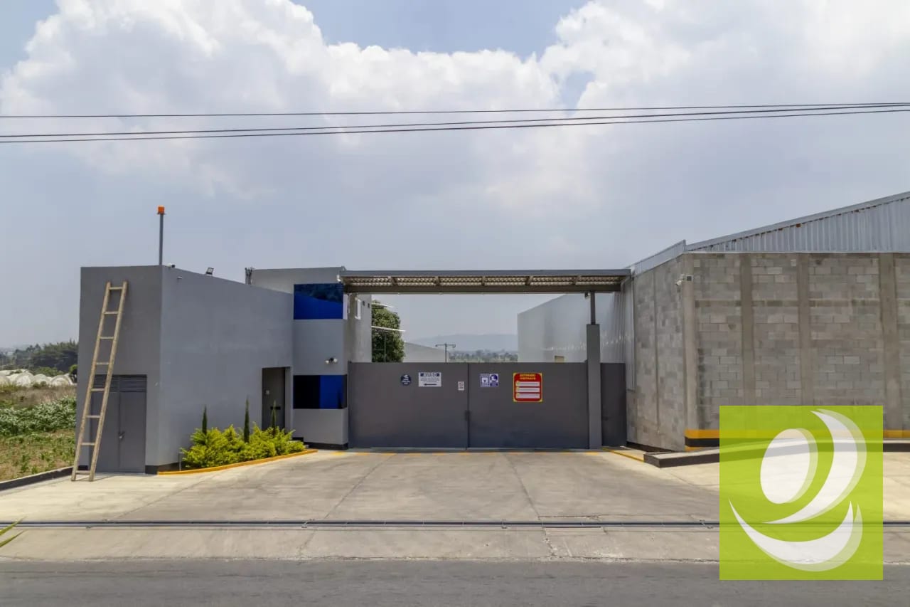SE RENTA NAVE INDUSTRIAL EN SAN ANDRES ITZAPA, CHIMALTENANGO - Image 1