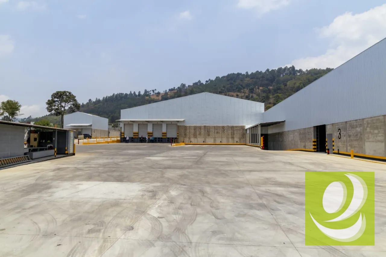 Se Renta Nave Industrial Carretera a Occidente del País — Bodega / Ofibodega en Alquiler en San Andrés Itzapa, Chimaltenango — foto 1 de 8