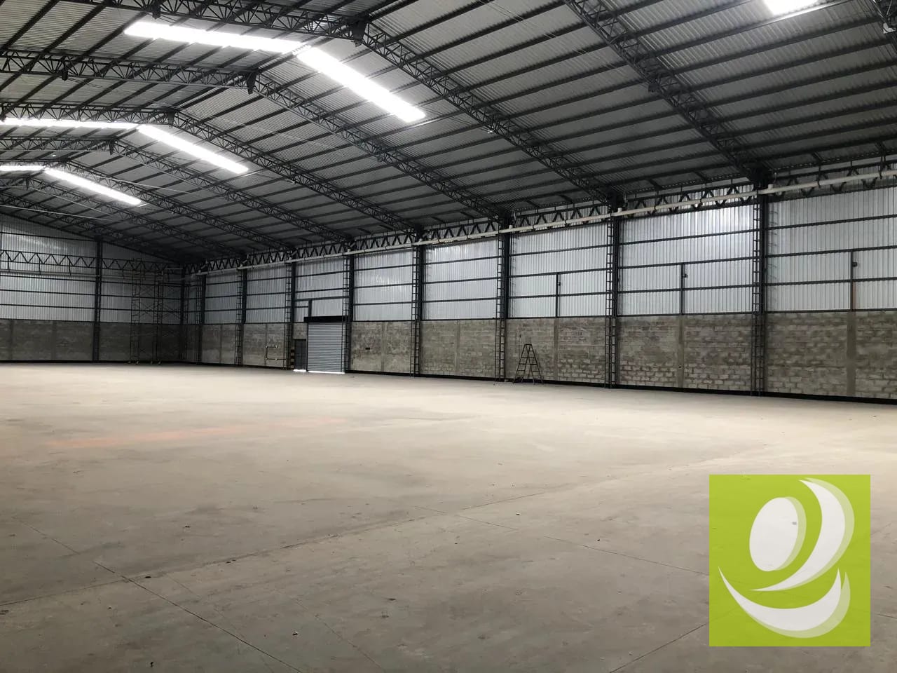 Se Renta Nave Industrial Carretera a Occidente del País — Bodega / Ofibodega en Alquiler en San Andrés Itzapa, Chimaltenango — foto 5 de 8