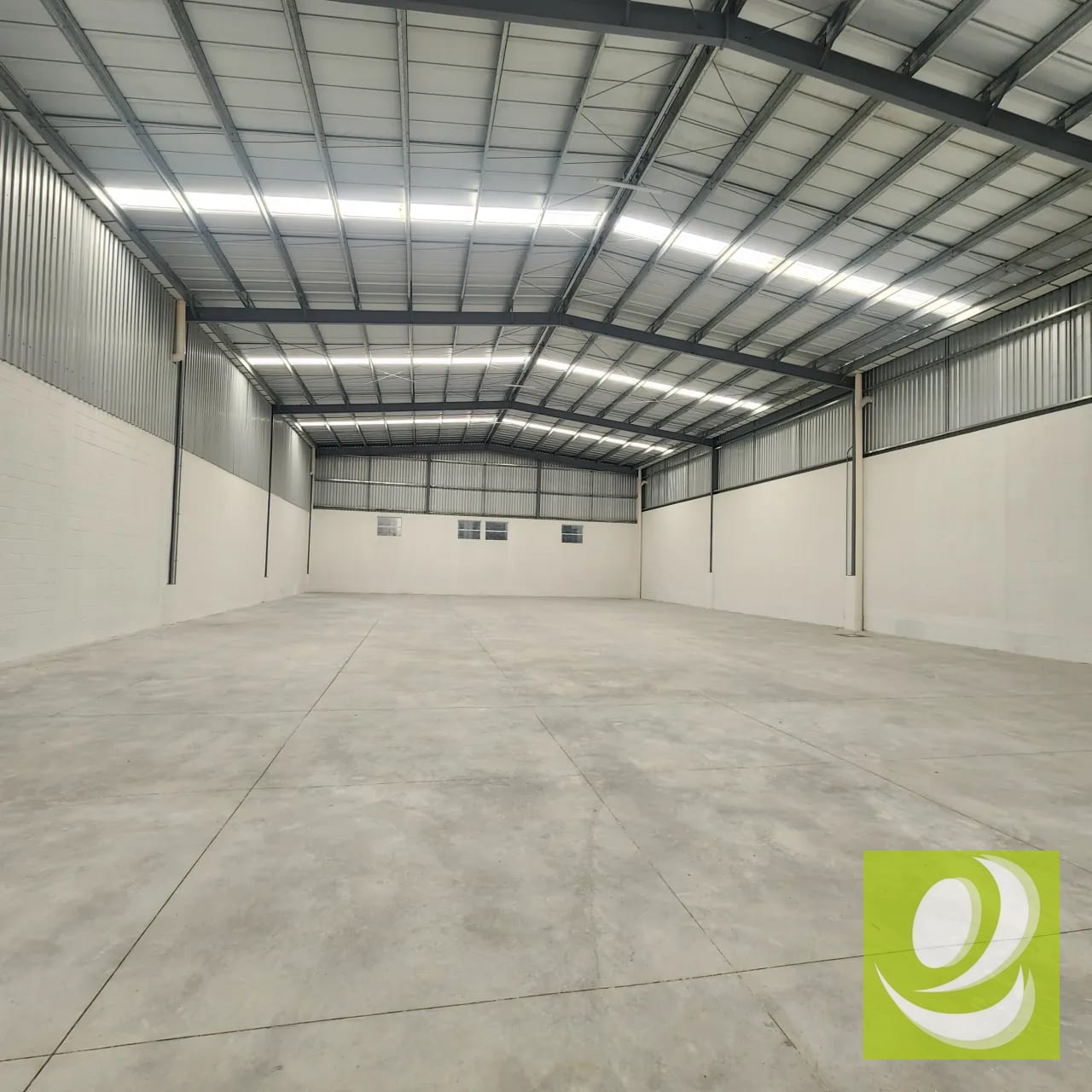 Ofibodega en Renta en Complejo Industrial del Naranjo — Bodega / Ofibodega en Alquiler en Zona 4 Mixco, Guatemala, Ciudad — foto 2 de 7